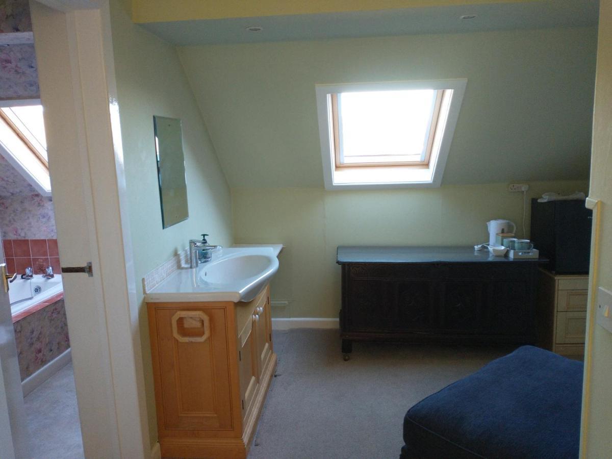 East Creek Bed And Breakfast Ringstead  Bagian luar foto