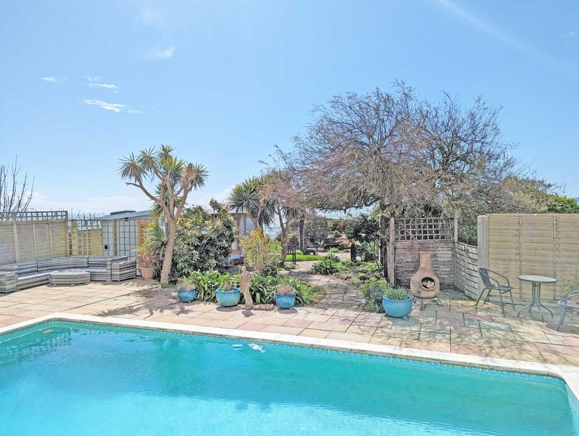 East Creek Bed And Breakfast Ringstead  Bagian luar foto